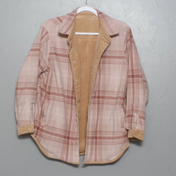 Love tree reversible tan pink plaid fuzzy shacket jacket - Picture 3 of 9